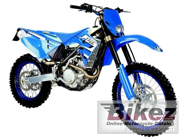 Big TM racing en 250 f e.s. picture and wallpaper from Bikez.com